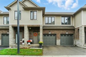 3-bedroom condo townhouse for sale in Hamilton — 24 - 377 Glancaster Road