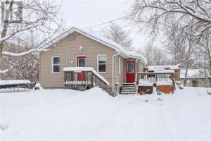 3-bedroom home for sale in Sudbury — 24 Barry Street