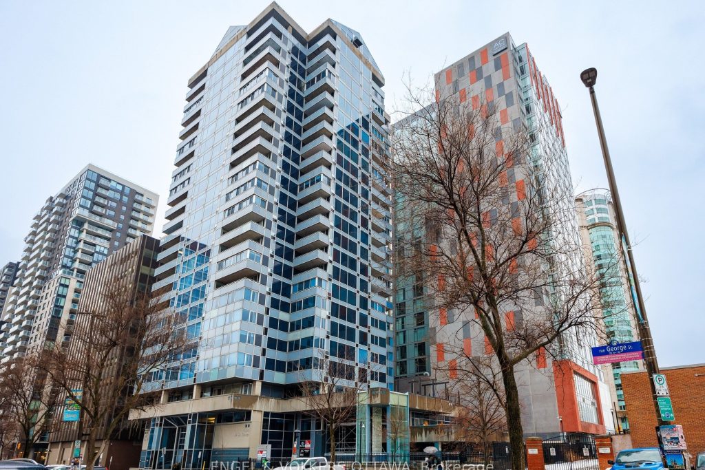 2-bedroom condo apartment for sale in Ottawa — 2404 - 160 George Street (Photo 1)