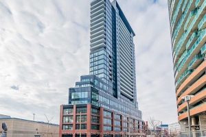 1-bedroom condo apartment for rent in Toronto — 2409 - 135 East Liberty Street