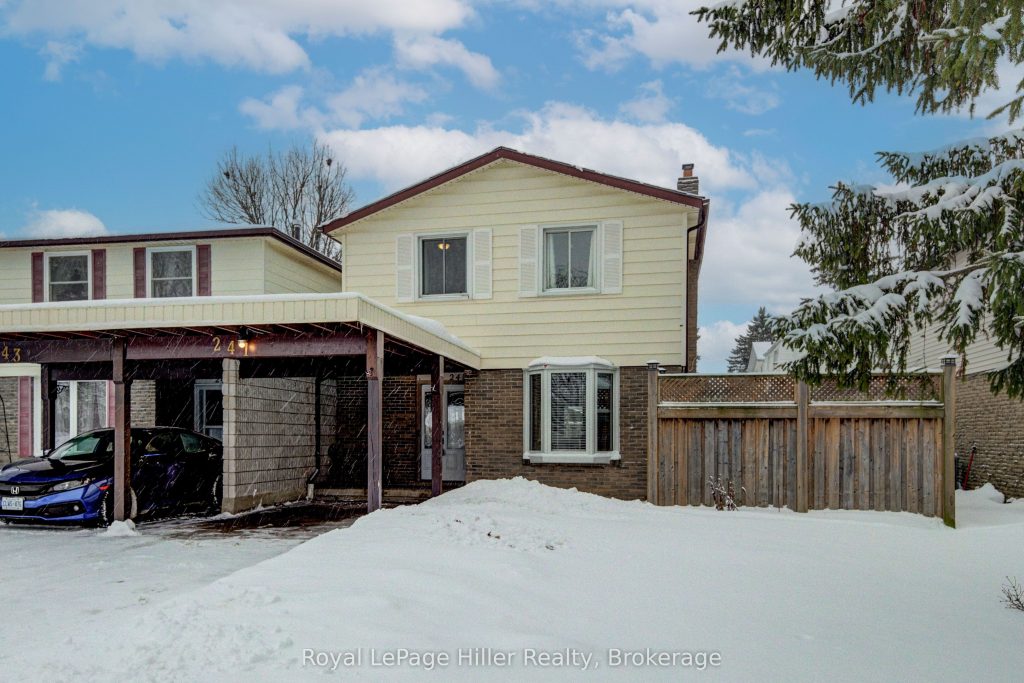3-bedroom link home for sale in Stratford — 241 Willow Street (Photo 1)