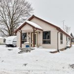3-bedroom detached home for sale in Chatham-kent — 245 Elm Street W (Photo 3)