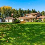 4-bedroom detached home for sale in Brantford — 24 River Road (Photo 3)