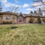 4-bedroom detached home for sale in Brantford — 24 River Road (Photo 4)