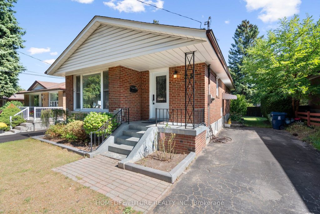3-bedroom detached home for sale in Toronto — 25 Peking Road (Photo 1)