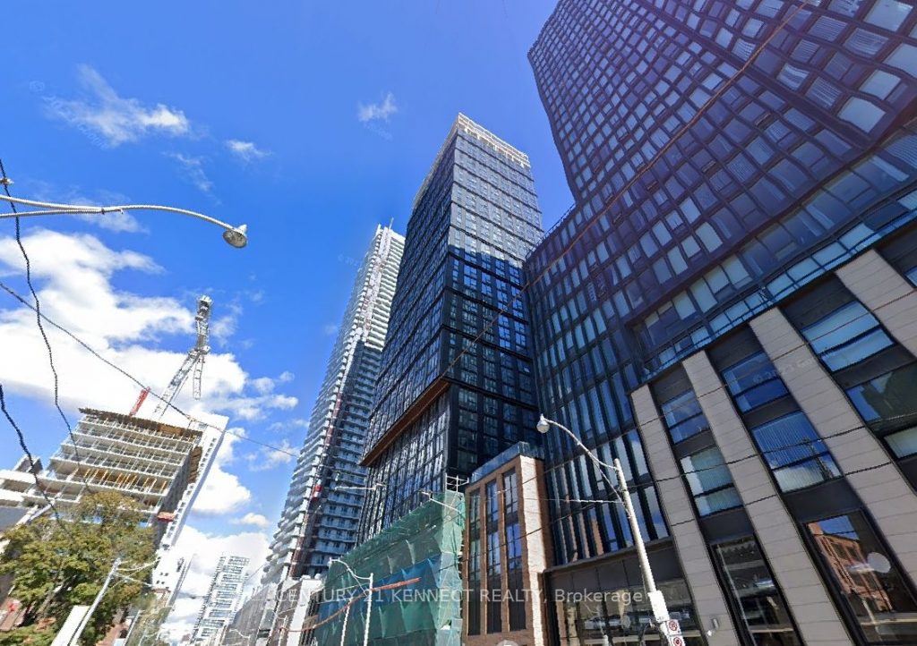 Studio condo apartment for rent in Toronto — 2510 - 82 Dalhousie Street (Photo 1)