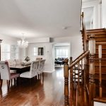 3-bedroom detached home for sale in Oakville — 2527 Nettlecreek Crescent (Photo 2)