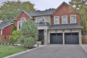 4-bedroom detached home for sale in Oakville — 253 Jones Street