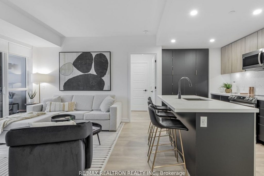 2-bedroom condo apartment for rent in Innisfil — 254 - 415 Sea Ray Avenue (Photo 1)