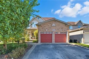5-bedroom home for sale in Cambridge — 254 Kerwood Drive