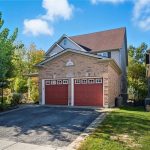 5-bedroom home for sale in Cambridge — 254 Kerwood Drive (Photo 2)