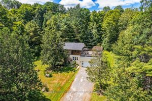 3-bedroom detached home for sale in Huntsville — 256 Woodland Drive