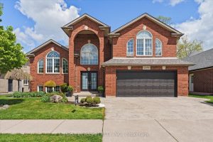4-bedroom detached home for sale in Lasalle — 2570 Skinner Street
