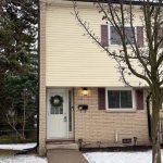 2-bedroom condo townhouse for sale in Kitchener — 26 - 211 Veronica Drive (Photo 1)