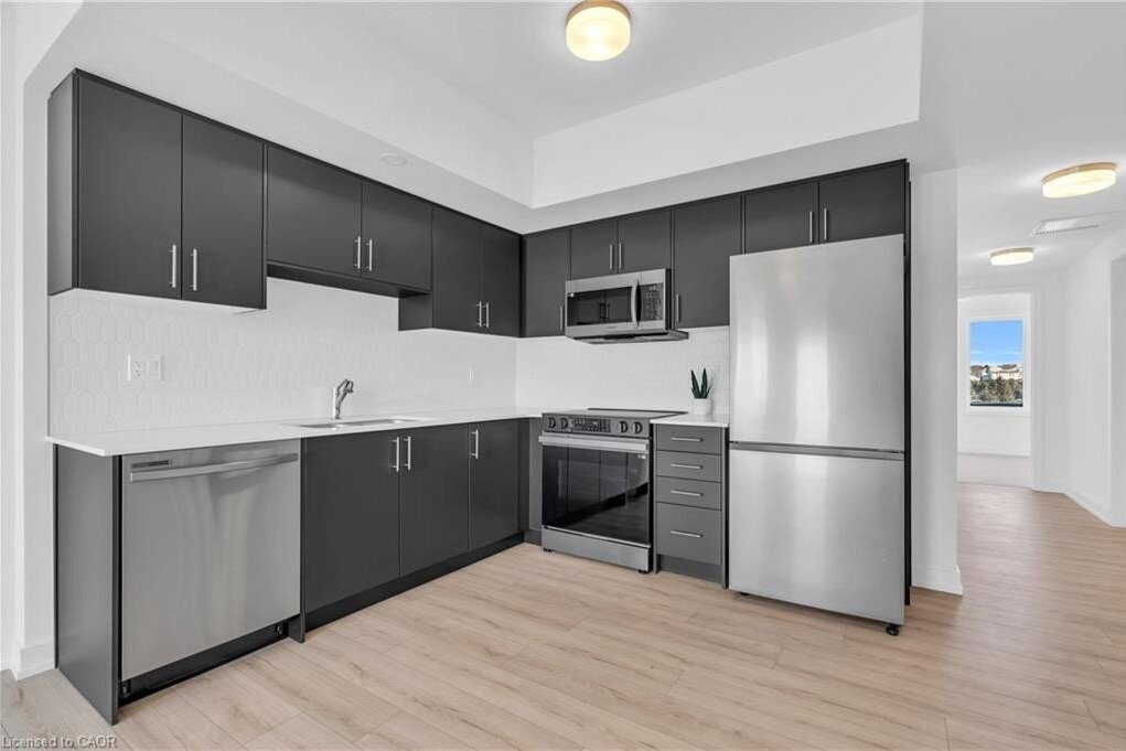2-bedroom home for rent in Fergus — 26 - 940 St. David Street N (Photo 1)