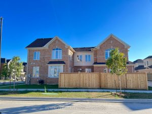 2-bedroom att/row/townhouse for rent in Brampton — 26 Block Road