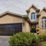 3-bedroom detached home for sale in Hamilton — 26 Grassyplain Drive (Photo 4)