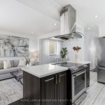 2-bedroom detached home for sale in Brampton — 26 Guest Street (Photo 2)