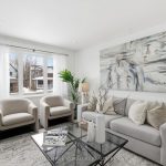 2-bedroom detached home for sale in Brampton — 26 Guest Street (Photo 4)