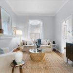 4-bedroom detached home for sale in Hamilton — 263 Mary Street (Photo 2)