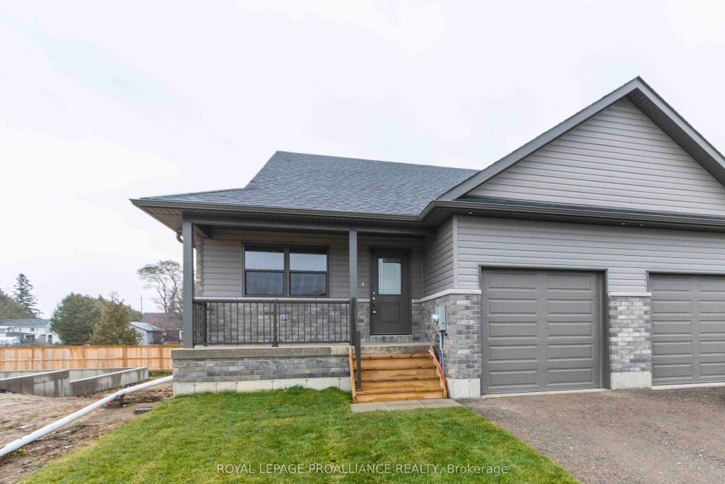 2-bedroom att/row/townhouse for sale in Brighton — 27 Clayton John Avenue (Photo 1)