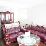 3-bedroom detached home for rent in Toronto — 27 Ronway Acres (Photo 4)