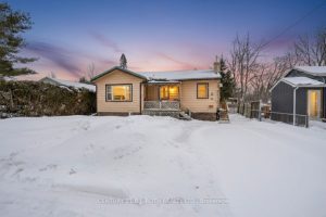1-bedroom detached home for sale in Orillia — 27 Simcoe Street