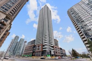 2-bedroom condo apartment for rent in Mississauga — 2706 - 430 Square One Drive