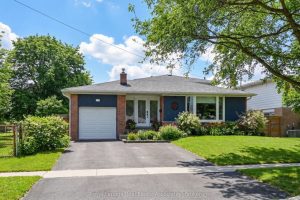 4-bedroom detached home for sale in Halton Hills — 28 Faludon Drive