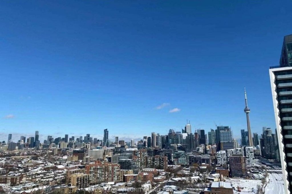 1-bedroom condo apartment for rent in Toronto — 2820 - 19 Western Battery Road (Photo 1)