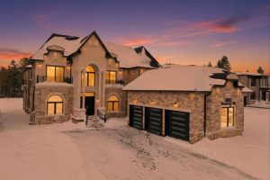 6-bedroom detached home for sale in Caledon — 2882 Charleston Side Road S