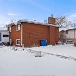 3-bedroom home for sale in Windsor — 2920 Lloyd George Boulevard (Photo 3)