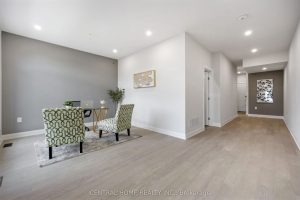 5-bedroom semi-detached home for rent in Markham — 2950 Elgin Mills Road