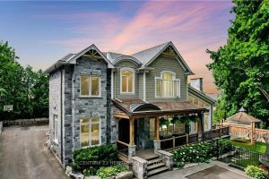 4-bedroom detached home for sale in Burlington — 298 Shoreview Road