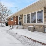 3-bedroom detached home for sale in St. Catharines — 3 Cayuga Avenue (Photo 2)