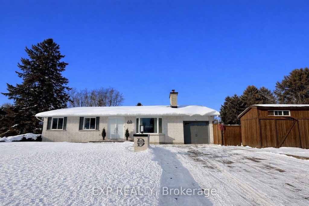 3-bedroom detached home for sale in Ottawa — 3 St Remy Drive (Photo 1)