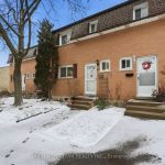 3-bedroom condo townhouse for sale in Hamilton — 30 - 1440 Garth Street (Photo 2)