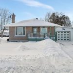 2-bedroom detached home for sale in South Dundas — 30 Elizabeth Drive (Photo 2)