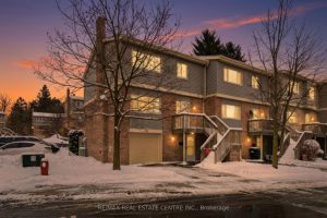 3-bedroom condo townhouse for sale in Kitchener — 30 Green Valley Drive
