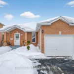 3-bedroom detached home for sale in Barrie — 30 Mcveigh Drive (Photo 1)