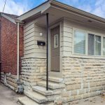 2-bedroom detached home for sale in Toronto — 30 Thirtieth Street (Photo 2)