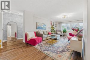 1-bedroom home for sale in Waterloo — 302 - 45 Westmount Road North