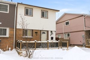 3-bedroom semi-detached home for sale in Oshawa — 303 Phillip Murray Avenue