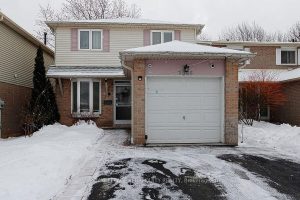 3-bedroom detached home for sale in Mississauga — 3068 Cantelon Crescent