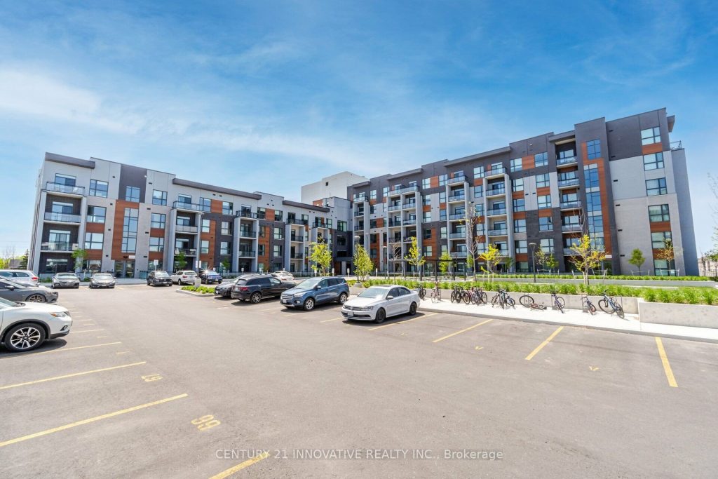 1-bedroom condo apartment for rent in Oakville — 308 - 95 Dundas Street W (Photo 1)