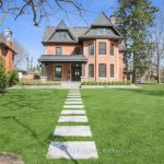 6-bedroom detached home for sale in Burlington — 3087 Lakeshore Road (Photo 4)