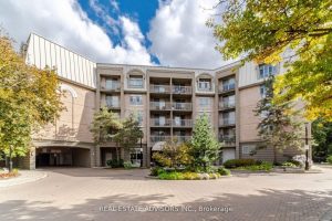 2-bedroom condo apartment for sale in Toronto — 309 - 75 York Mills Road