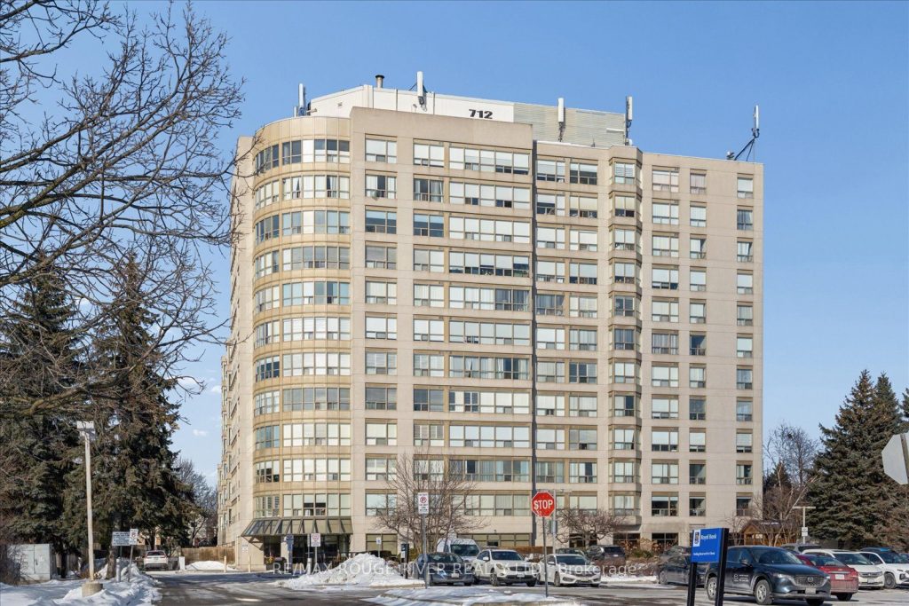 2-bedroom condo apartment for sale in Whitby — 312 - 712 Rossland Road (Photo 1)