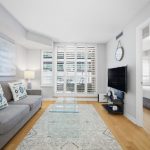 1-bedroom condo apartment for sale in Toronto — 316 - 270 Wellington Street W (Photo 2)