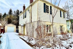 4-bedroom detached home for rent in Toronto — 316 Willowdale Avenue